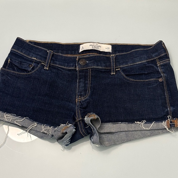 Abercrombie & Fitch Pants - Abercrombie & Fitch Shorts